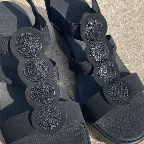 Skechers Camp Glam Wedge Sandals - Picture 9 of 9